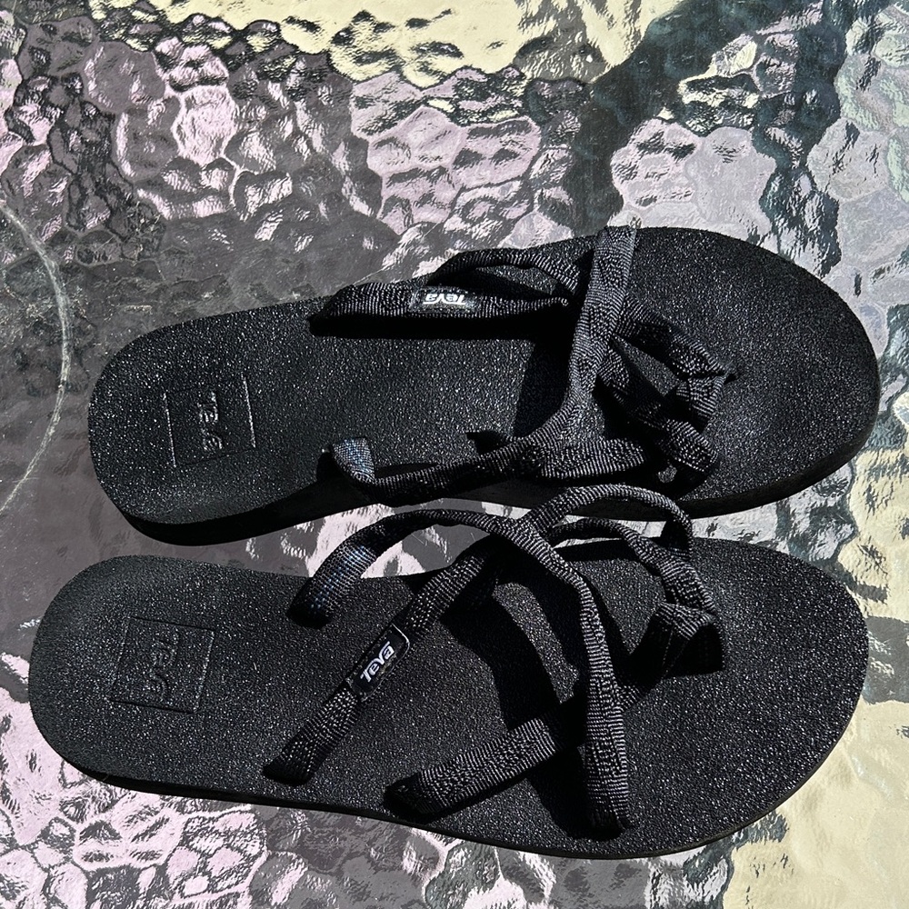 Teva Black Textured Sandals